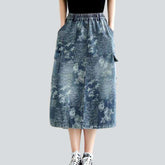 Falda vaquera con estampado floral cargo